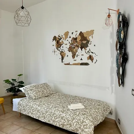 La Casetta Triangolare Lägenhet *