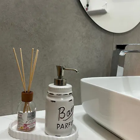 La Casetta Triangolare *