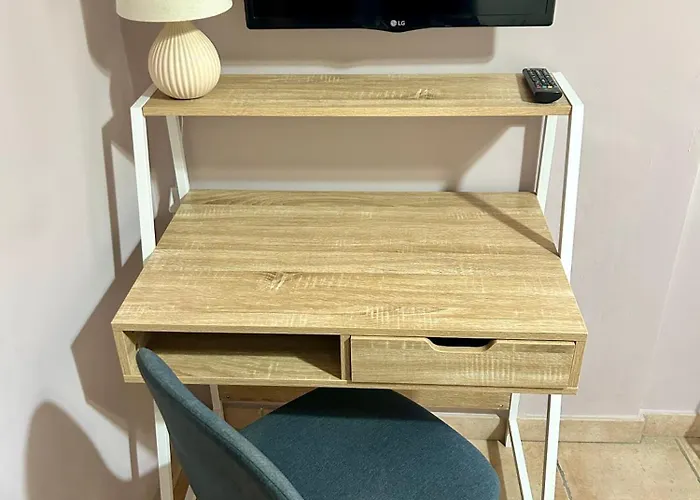 La Casetta Triangolare * برنالدا